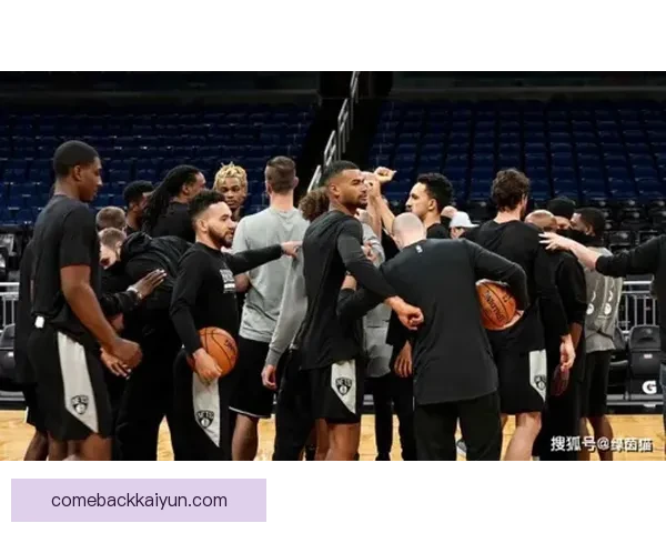 雷吉纳边路速度表现稳健，攻防转换效率持续提升